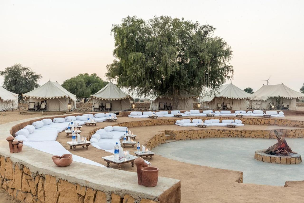 Golden Sandstone Hotel Desert Safari Camp Jaisalmer Esterno foto