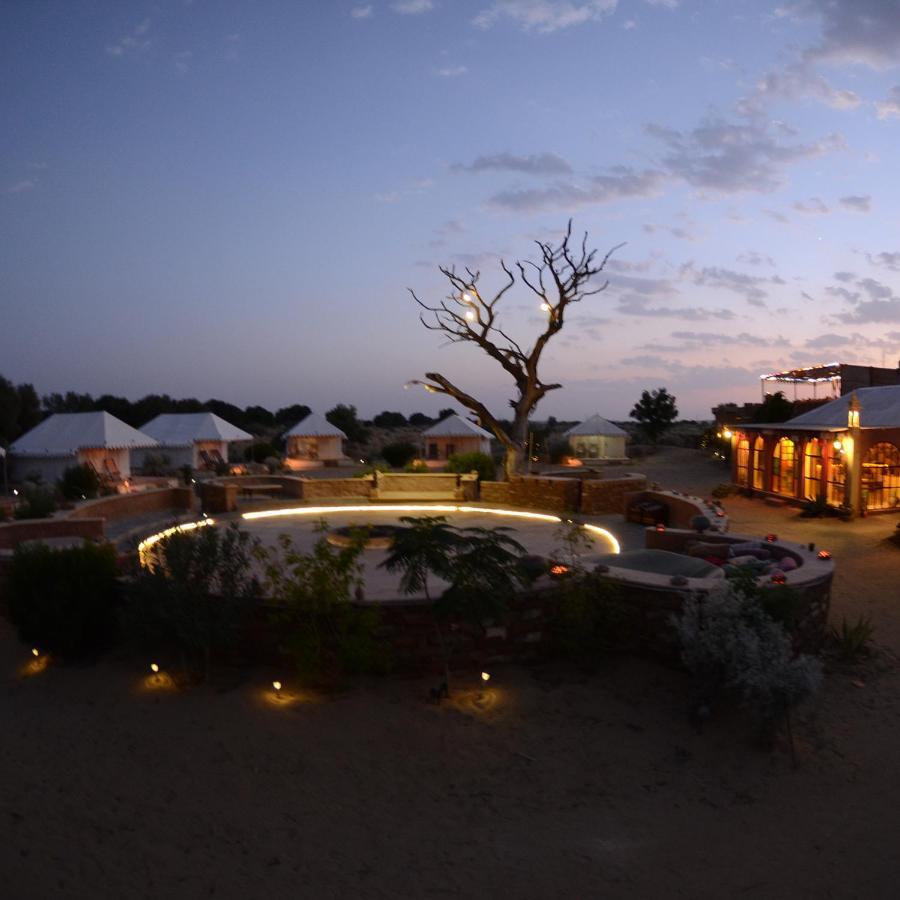 Golden Sandstone Hotel Desert Safari Camp Jaisalmer Esterno foto