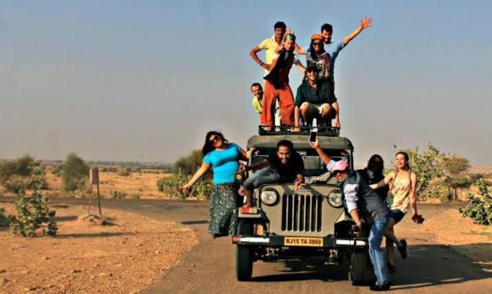 Golden Sandstone Hotel Desert Safari Camp Jaisalmer Esterno foto